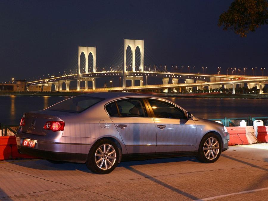  Volkswagen Magotan 2007 года  (CN) (фото 2 из 4)